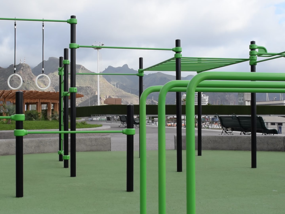 Parque de calistenia Santa Cruz - Trabajos Ecotec